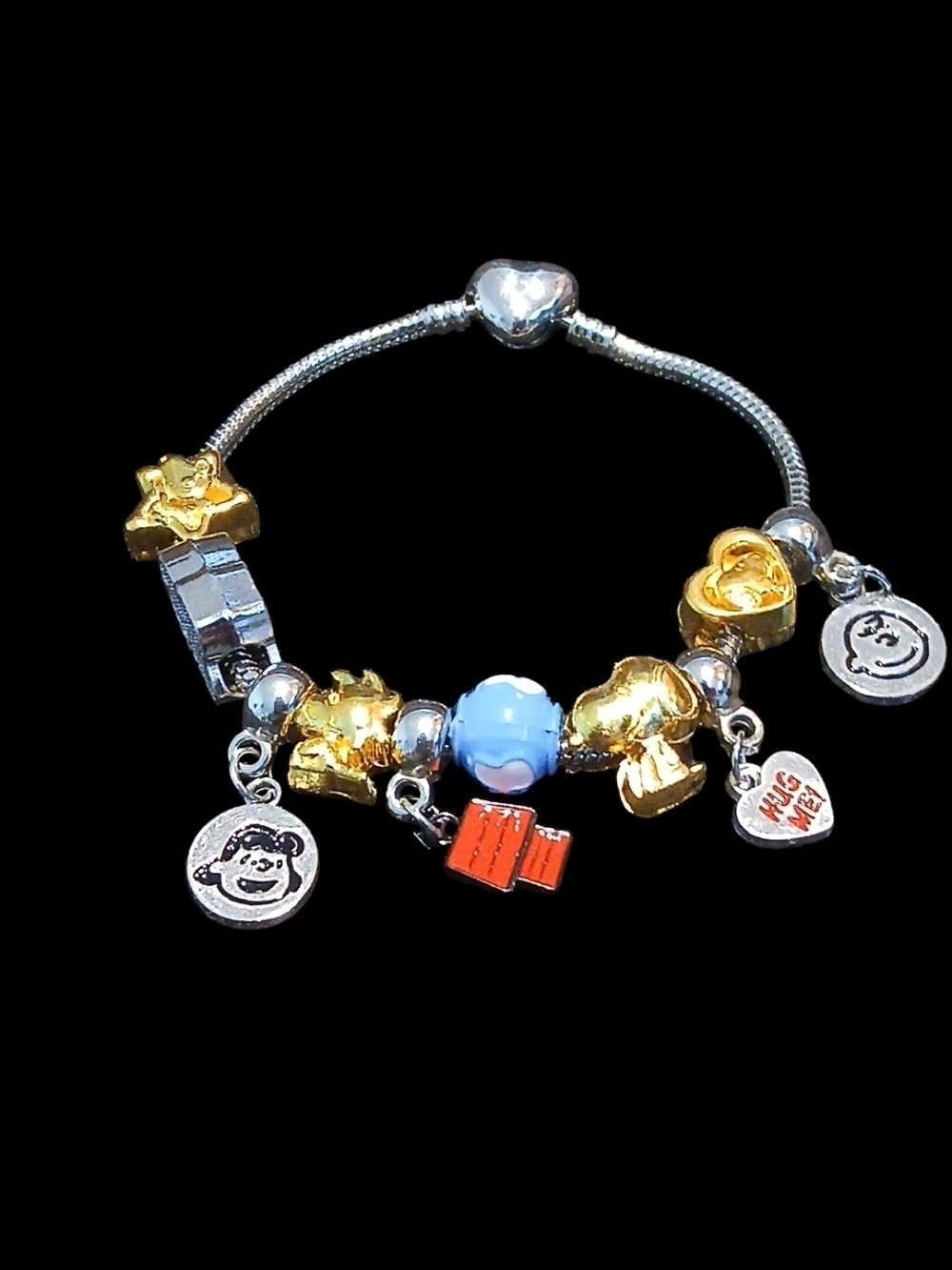 Peanuts - Snoopy & The Peanuts Crew on this Beautiful Charm Bracelet - Picture 6 of 12
